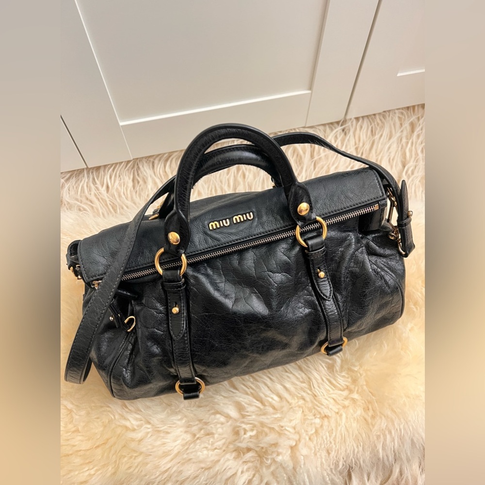 AUTHENTIC Miu Miu VITELLO LUX two way shoulder handbag Bow Ribbon Black  leather